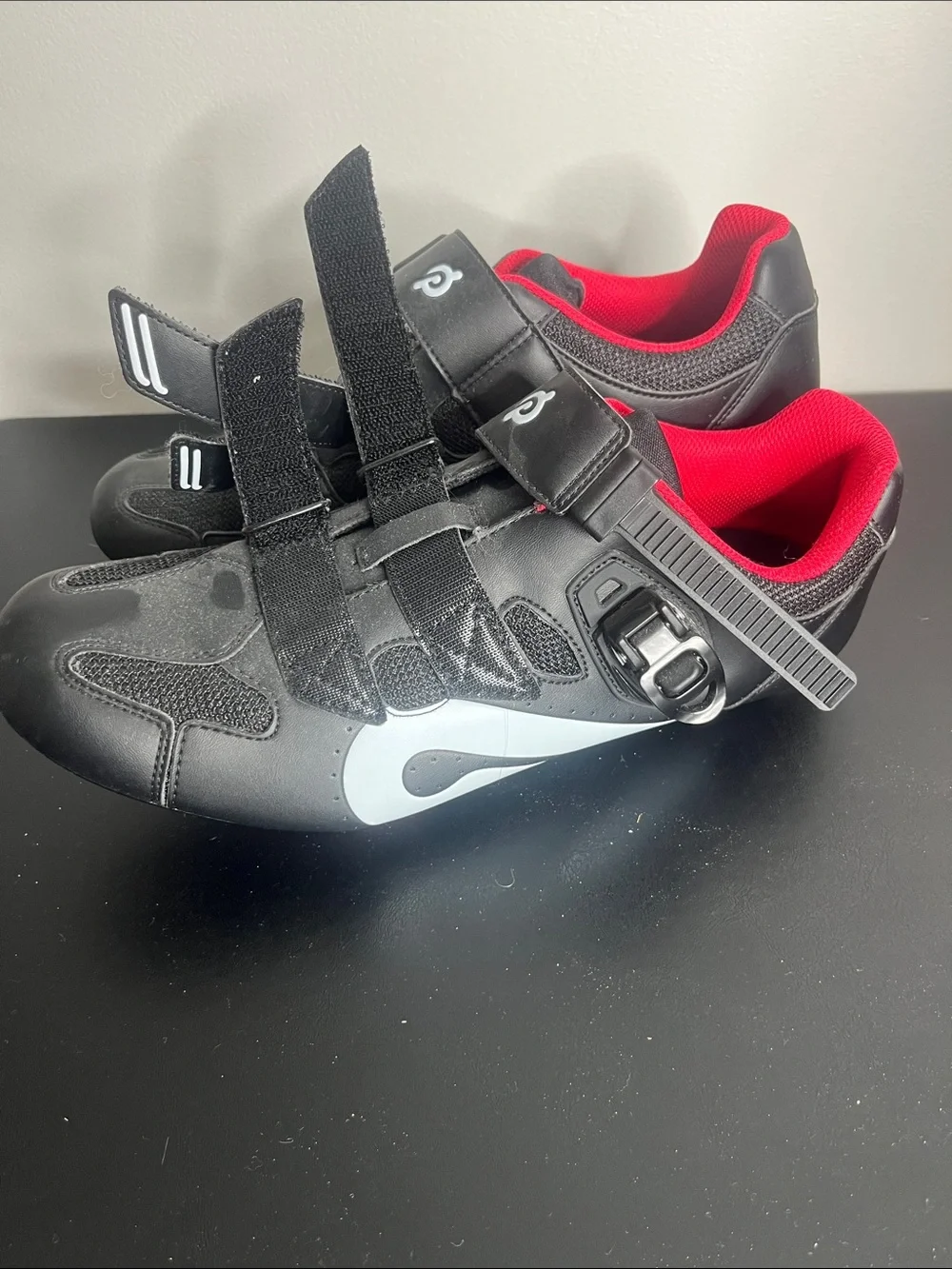 Peloton Black and Red Men's Athletic Cycling Shoes with Dial Closure